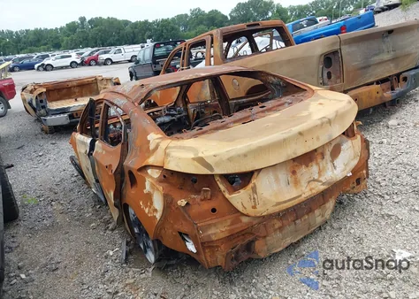 2011 Hyundai Elantra Limited (Ulsan Plant) from USA, damaged, VIN KMHDH4AE2BU104007